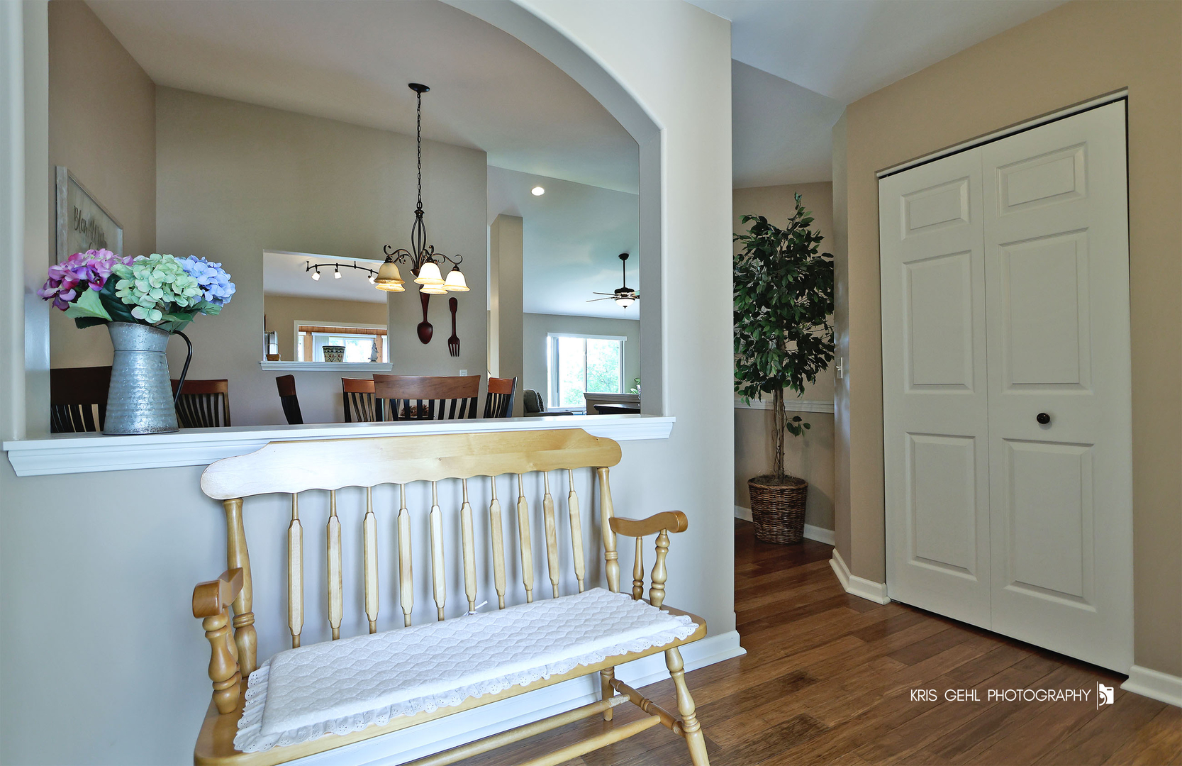 6430 Ginos Way Property Photo 3