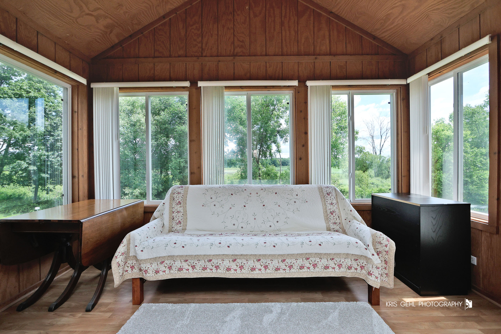 6430 Ginos Way Property Photo 6