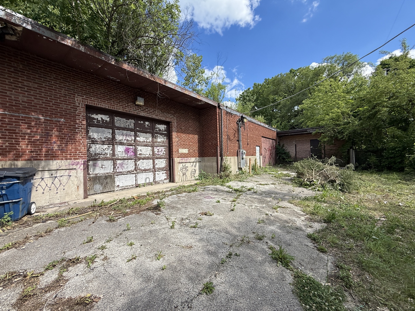 574 S Mcalister Avenue Property Photo 7