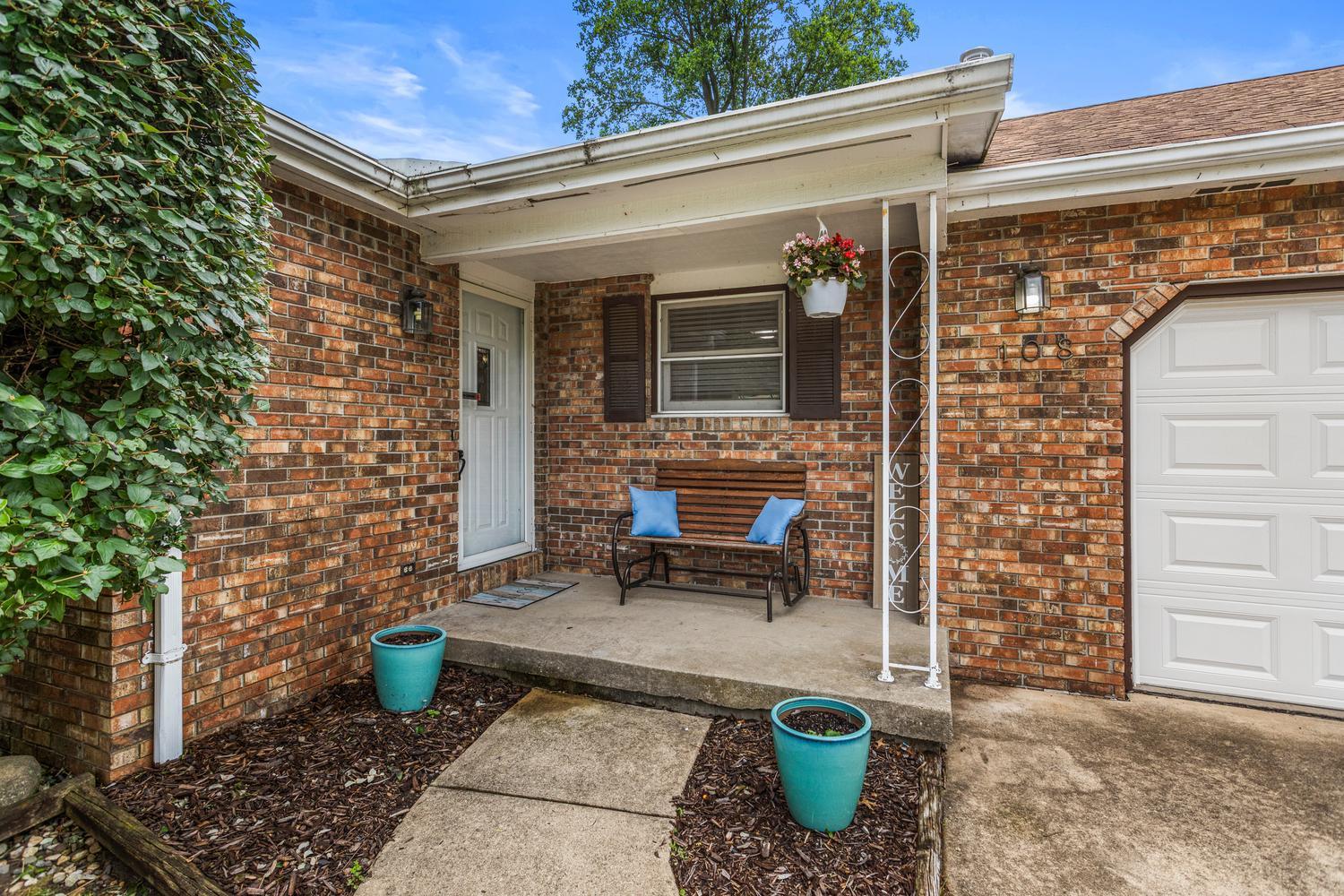 108 N Turner Drive Property Photo 4