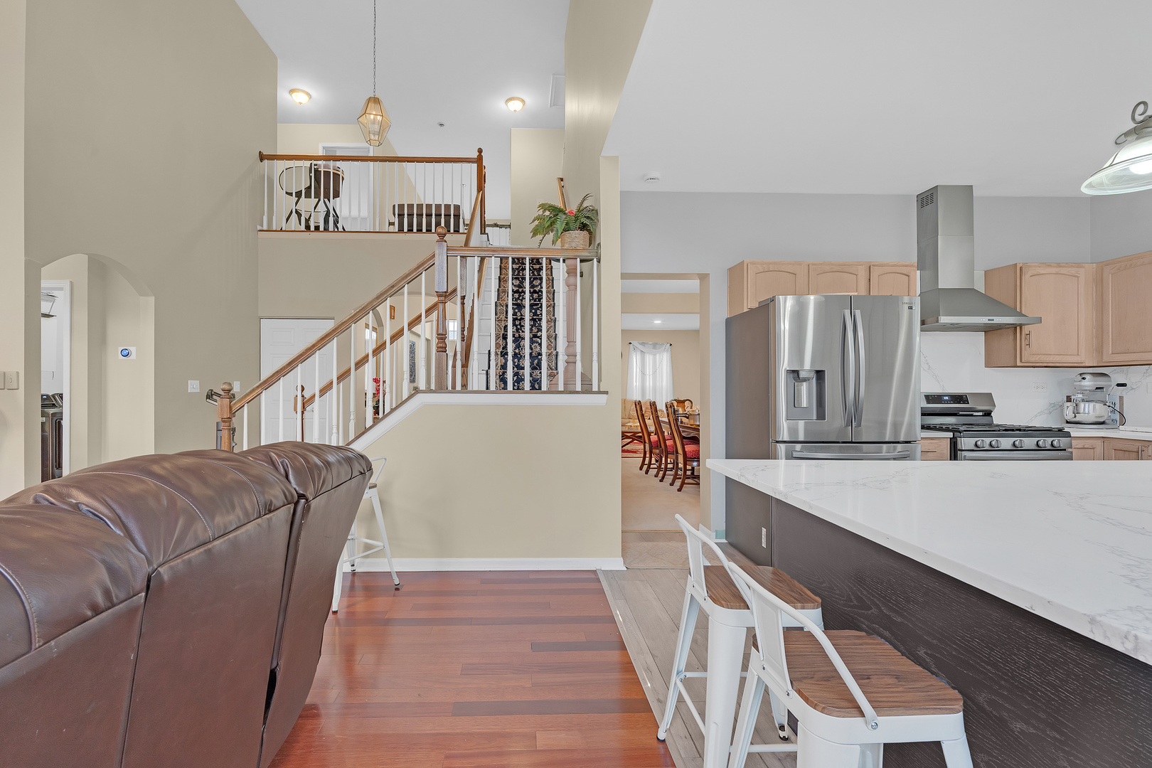 1300 Palisades Drive Property Photo 8