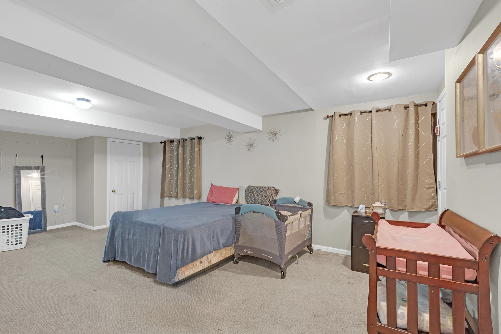 1300 Palisades Drive Property Photo 26