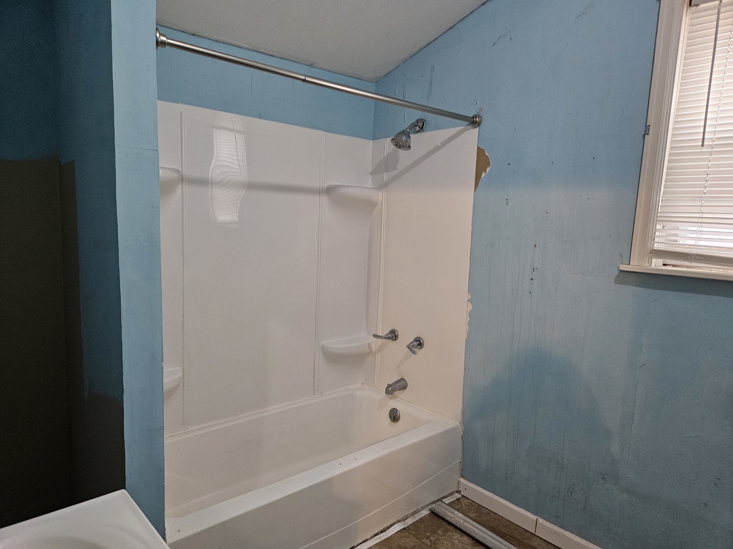 302 E Park Street Property Photo 7