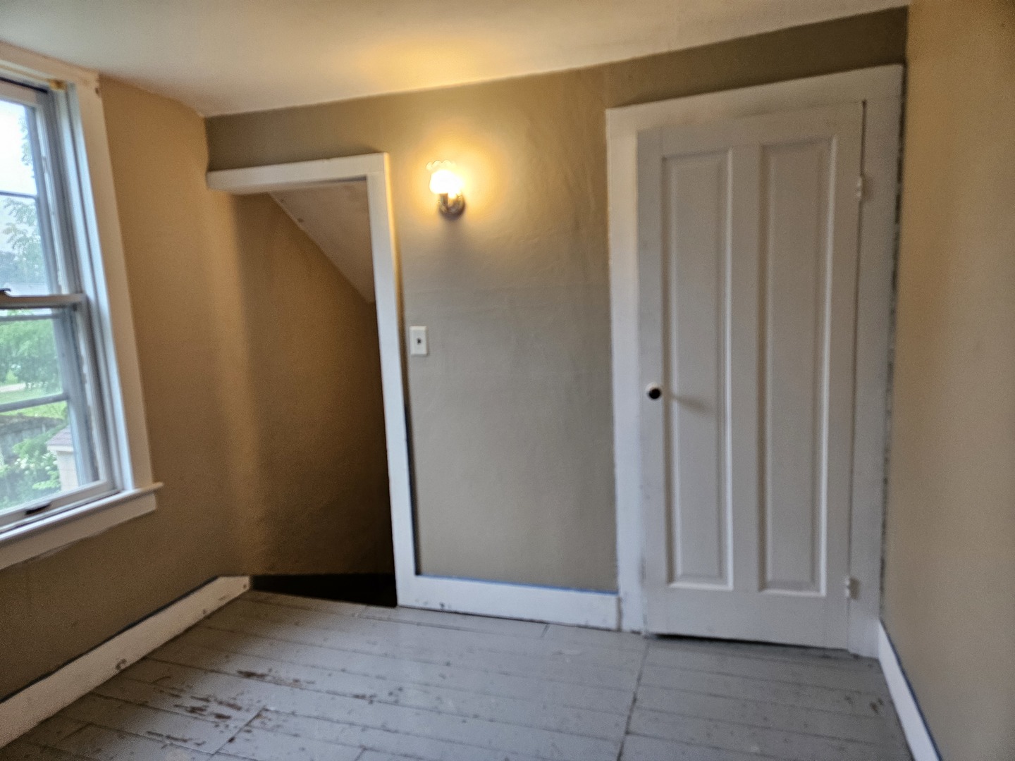 302 E Park Street Property Photo 15