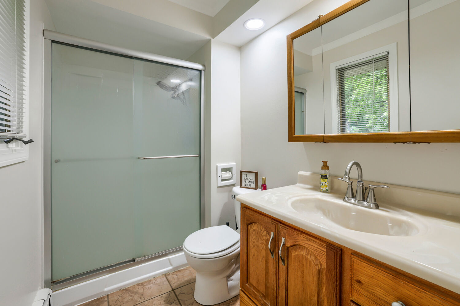 823 Greenwood Avenue Property Photo 13