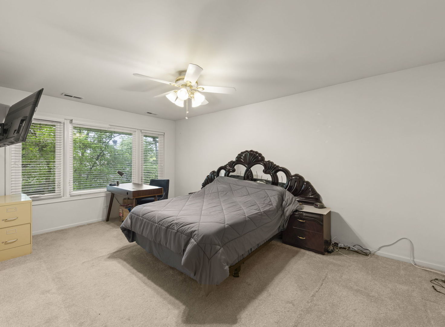 16w374 94th Street Property Photo 14