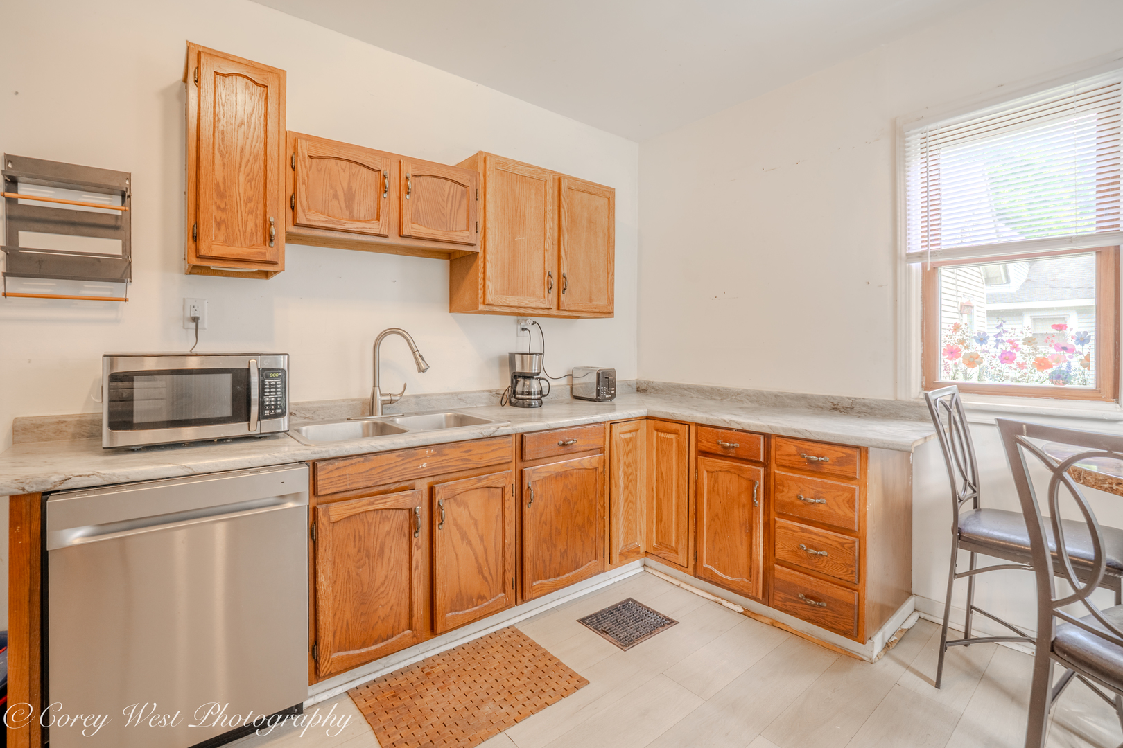 511 3rd Avenue Property Photo 9