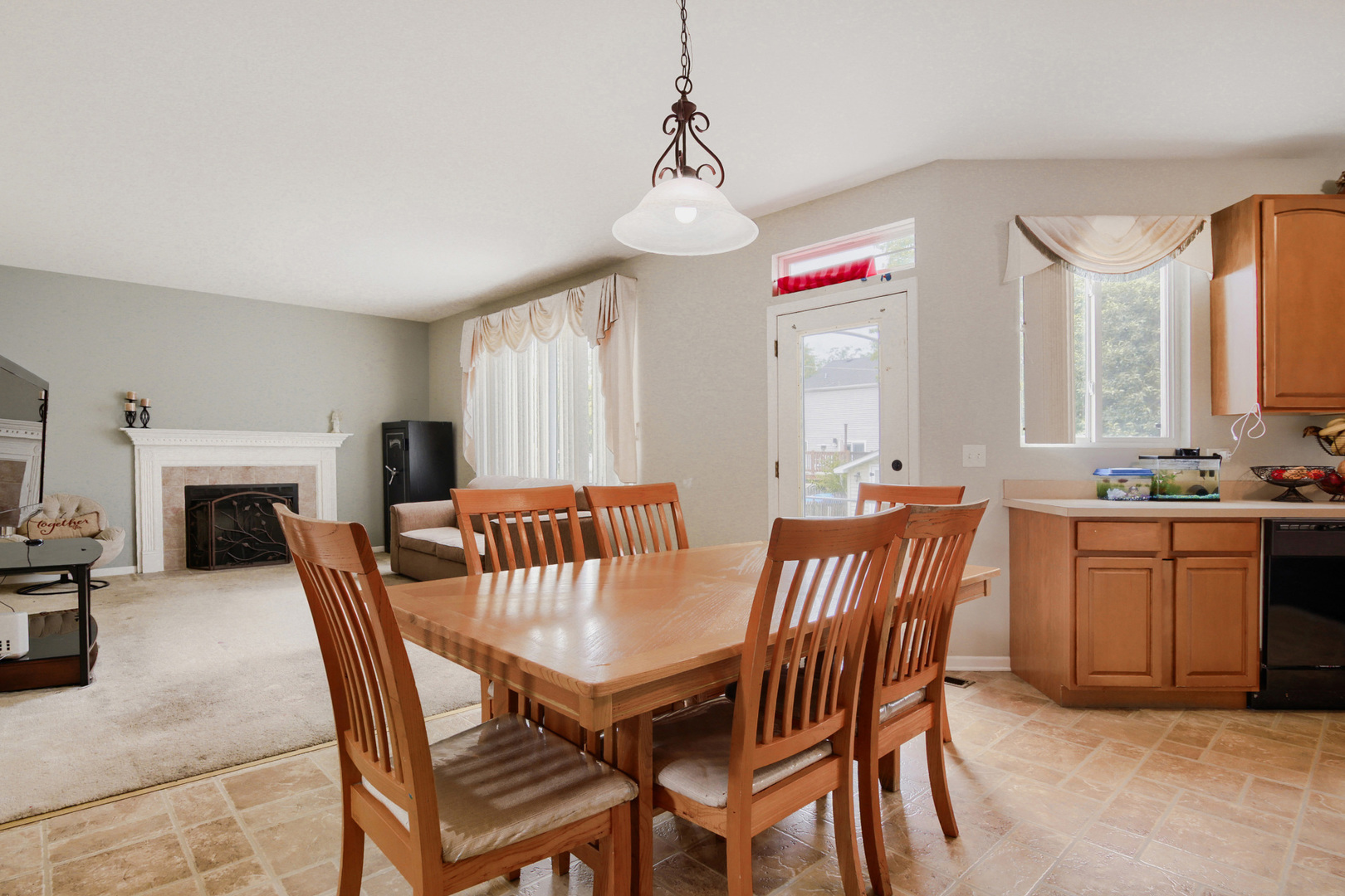 1607 Mountain Ridge Pass Property Photo 9