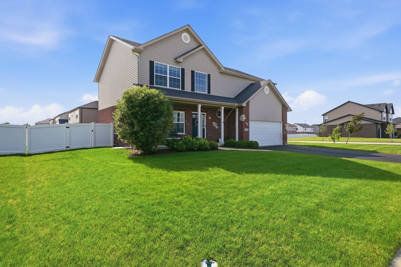 1809 Orchard Lane Property Photo 2