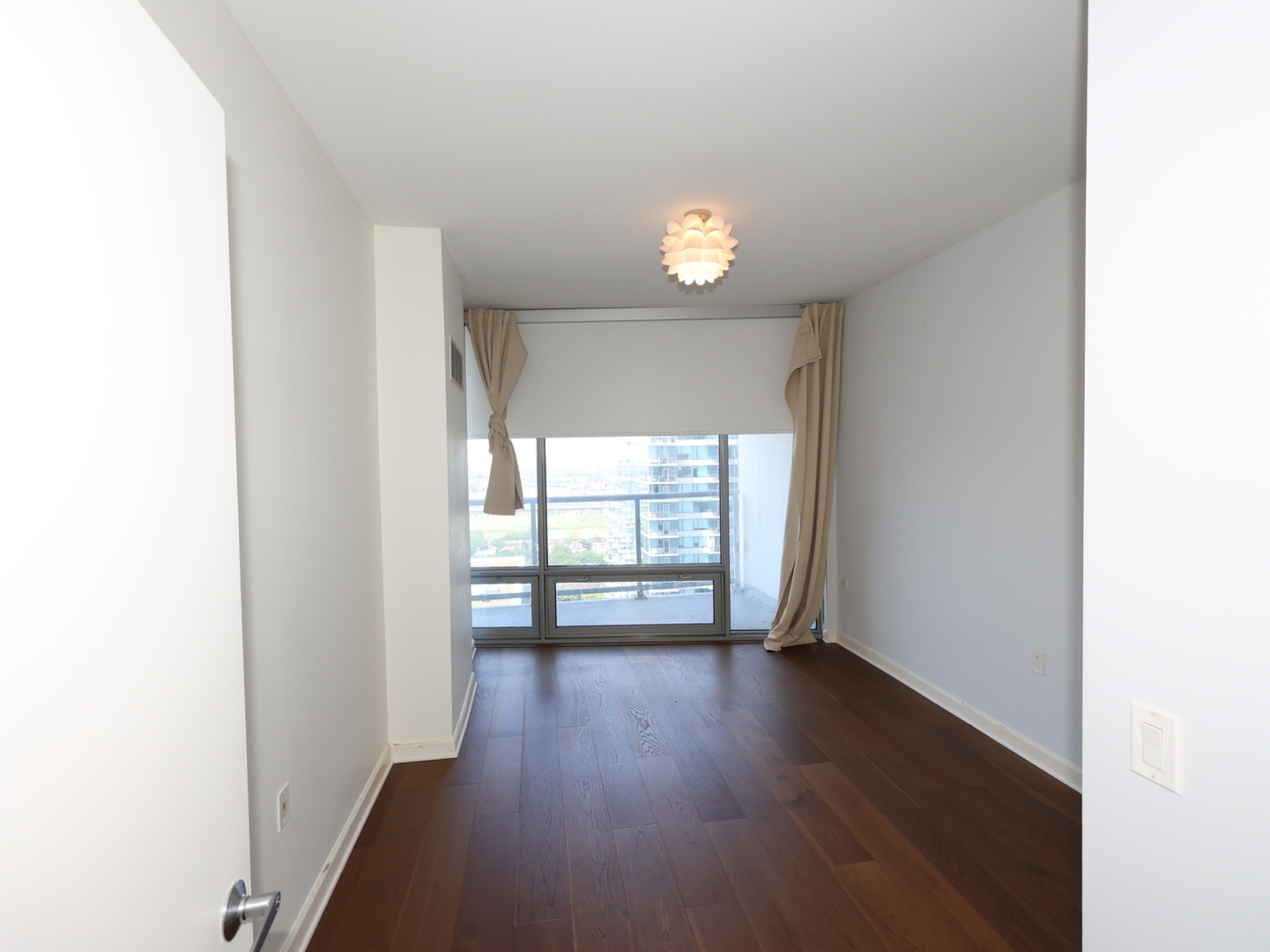 100 E 14th Street 2409 Property Photo 11