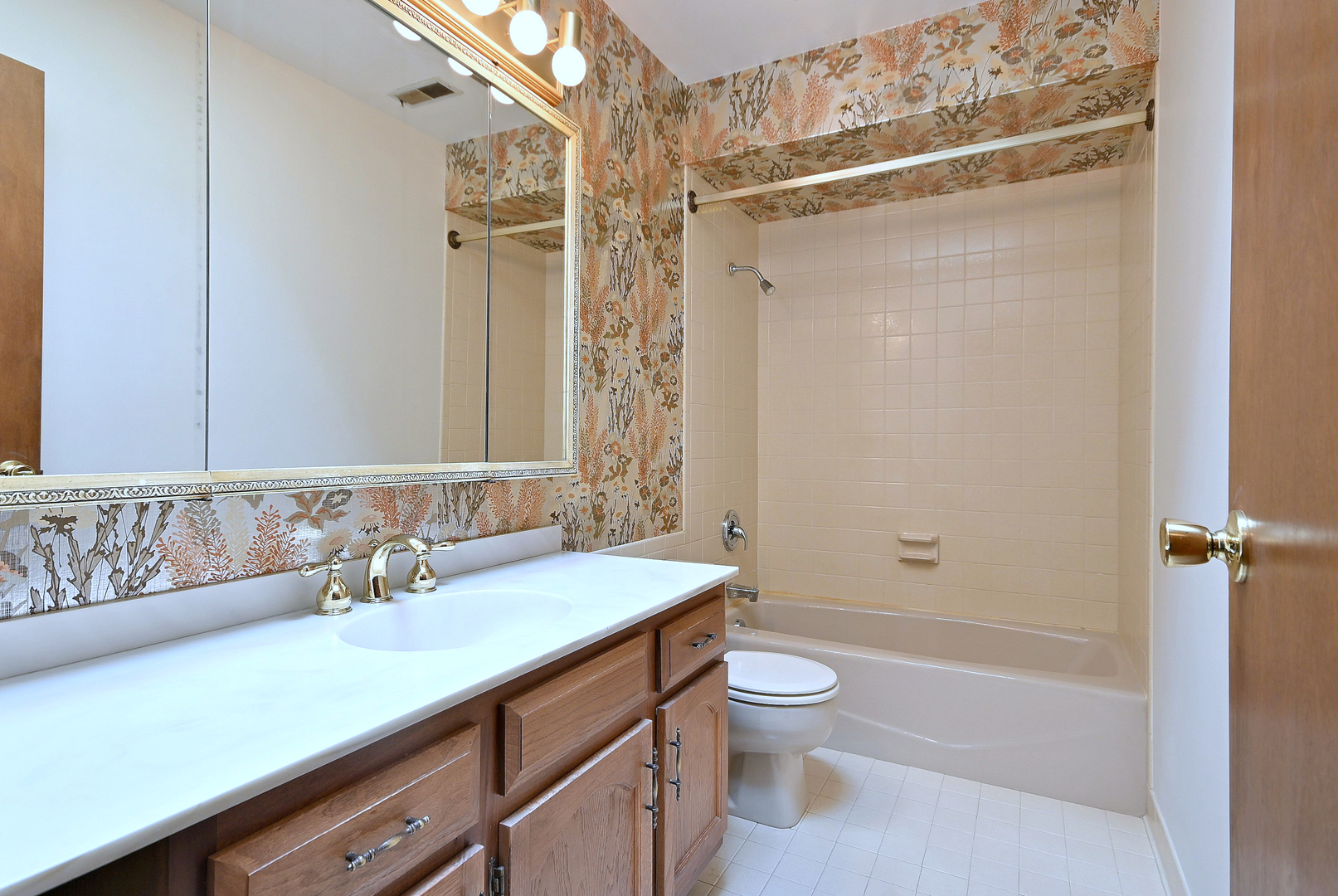 7728 W Gregory Street Property Photo 25