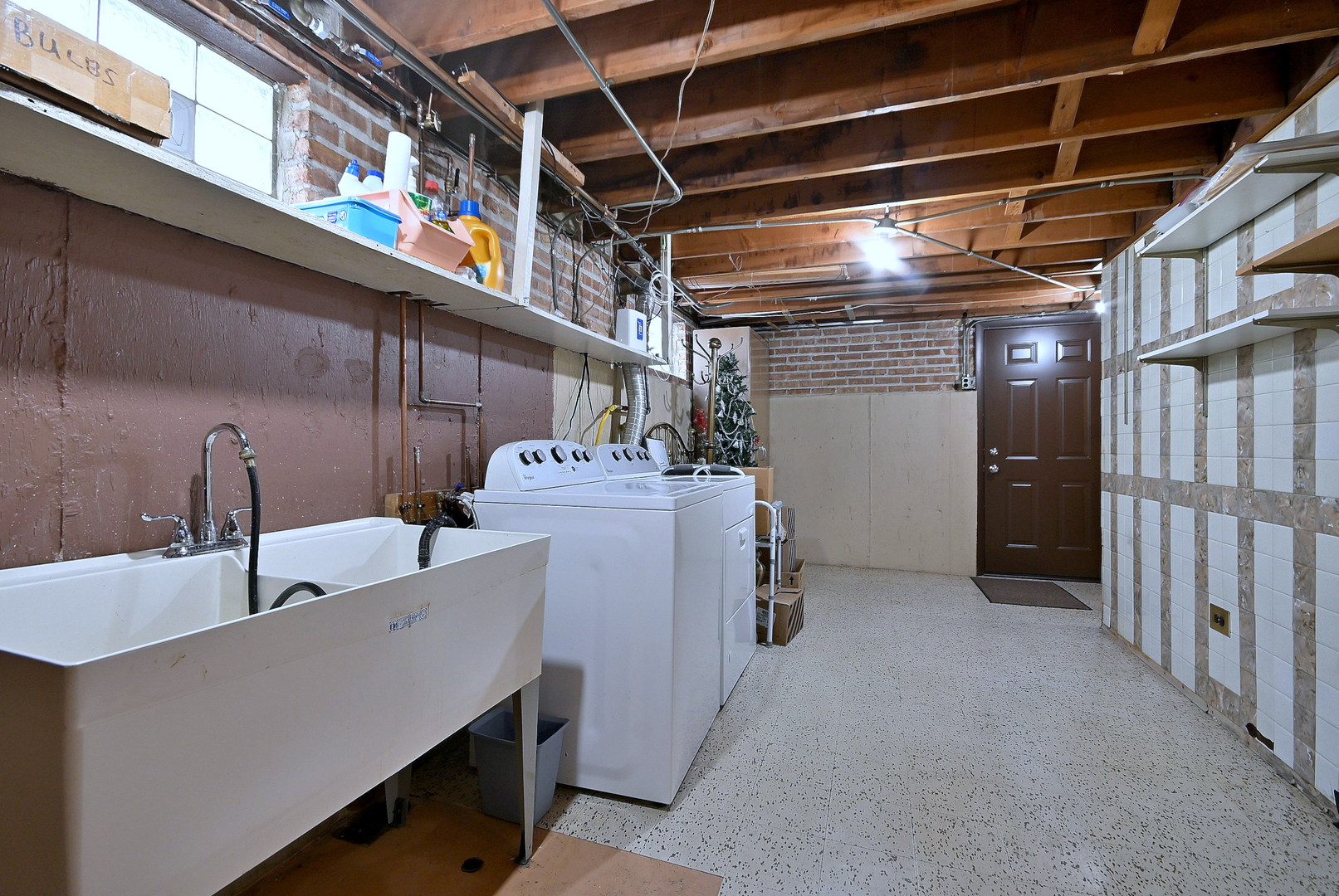 7728 W Gregory Street Property Photo 31