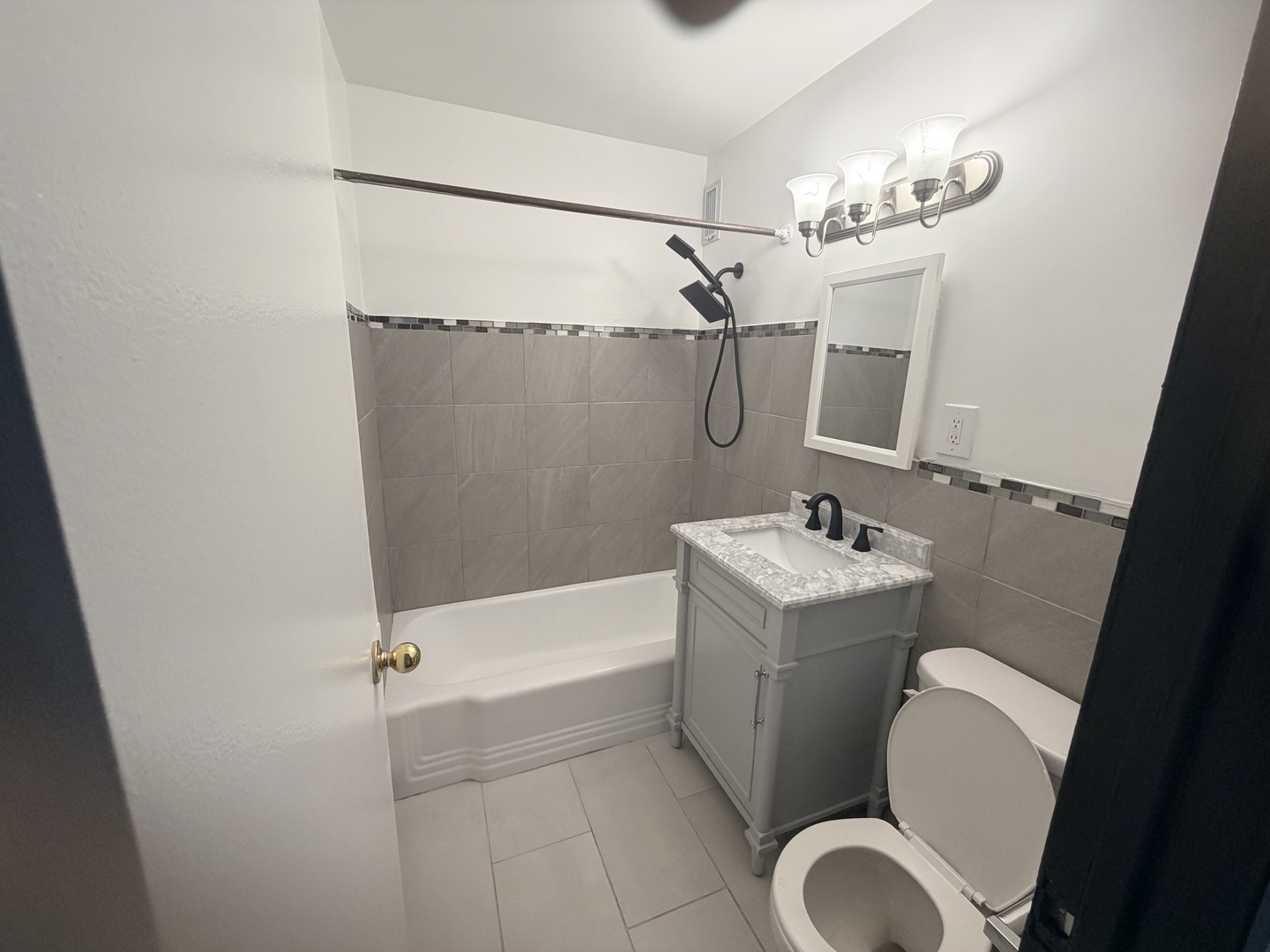 7337 S South Shore Drive 326 Property Photo 8