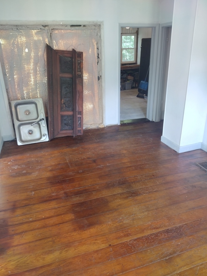 409 Sw 8 Avenue Property Photo 5