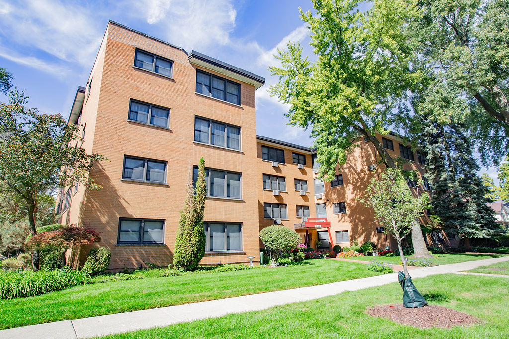 500 Washington Boulevard 206 Property Photo 1