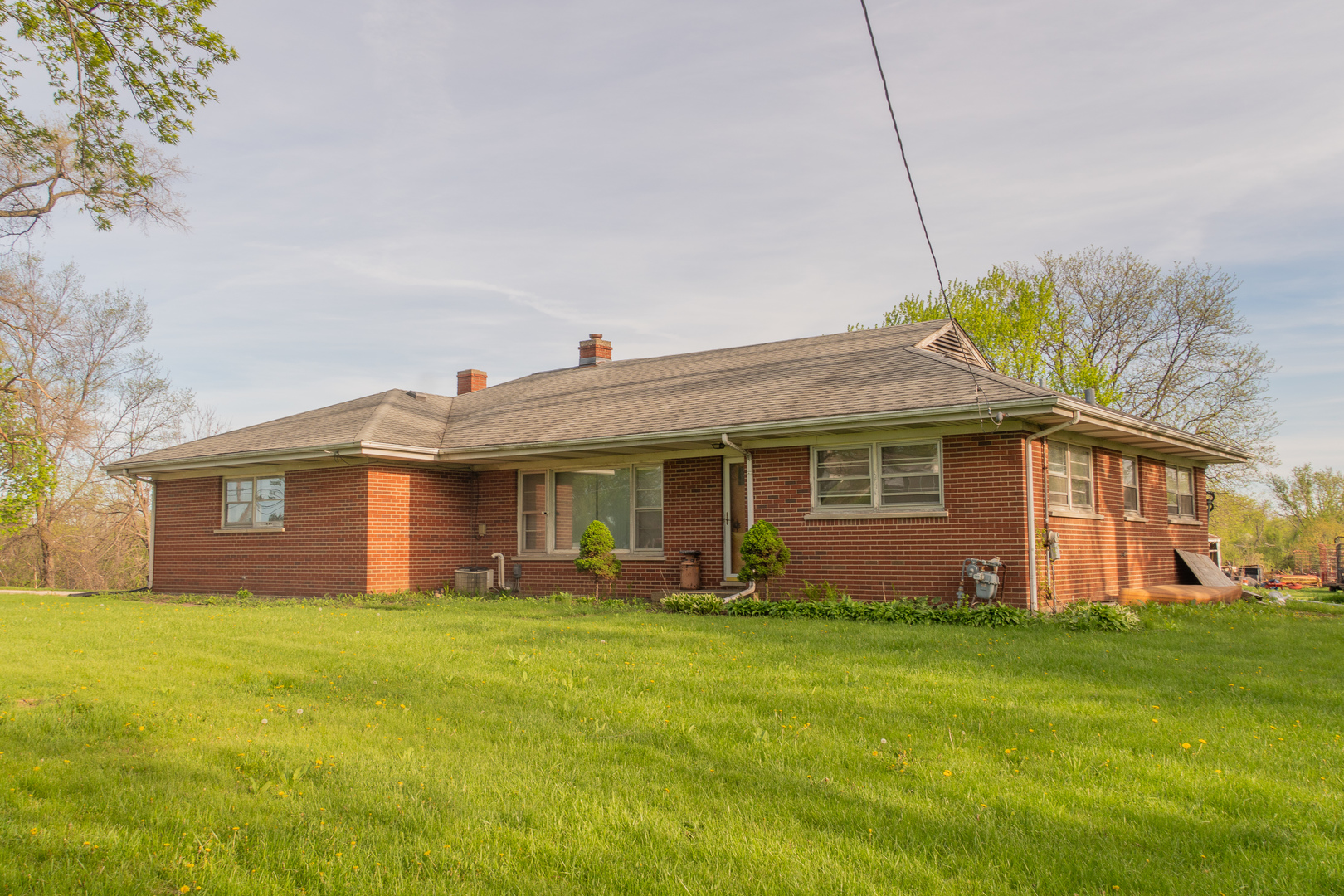 21472 W Il Route 22 Property Photo 2