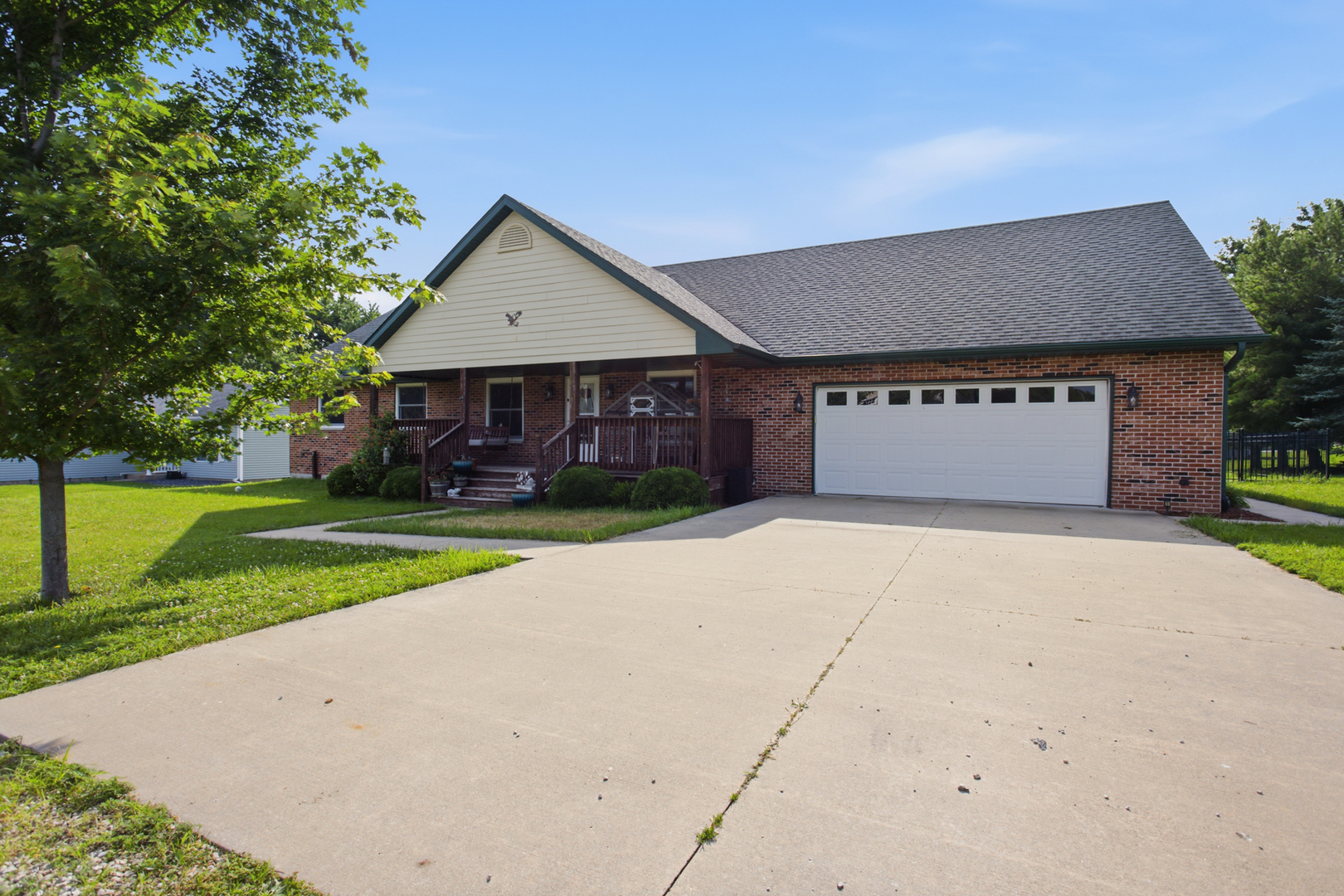 132 Mohawk Drive Property Photo 3