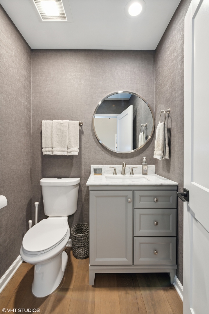 6243 Pine Tree Drive Property Photo 14