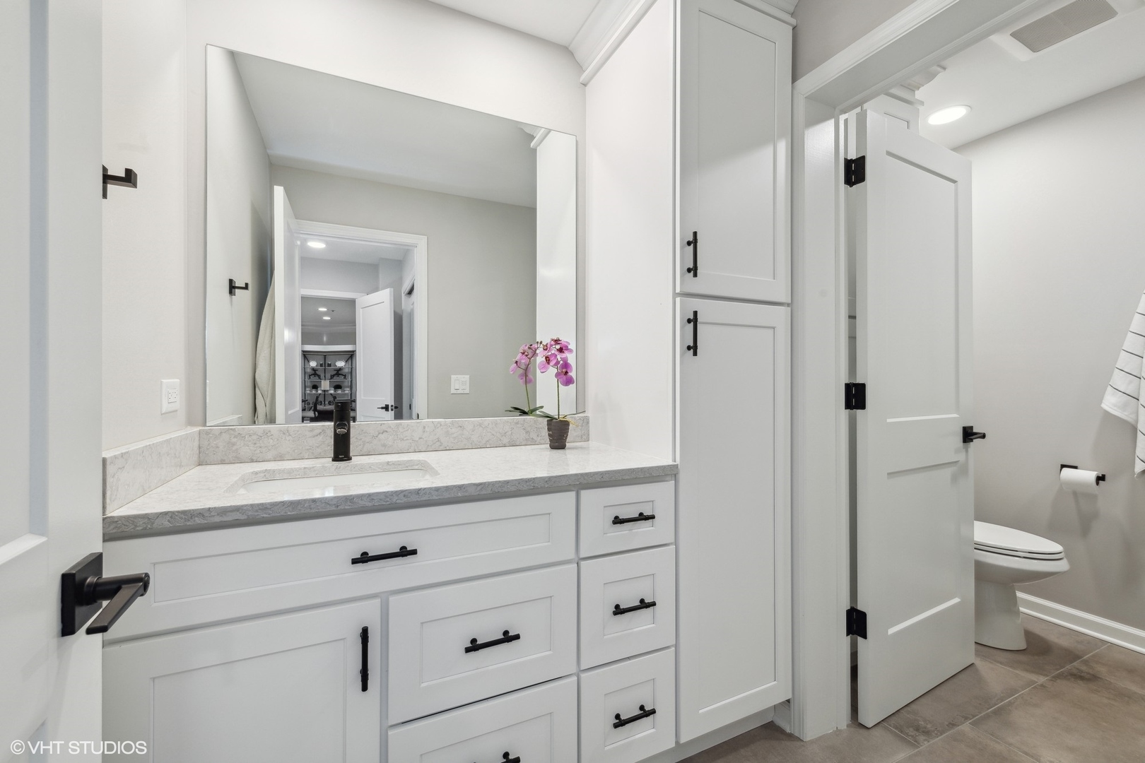 6243 Pine Tree Drive Property Photo 16