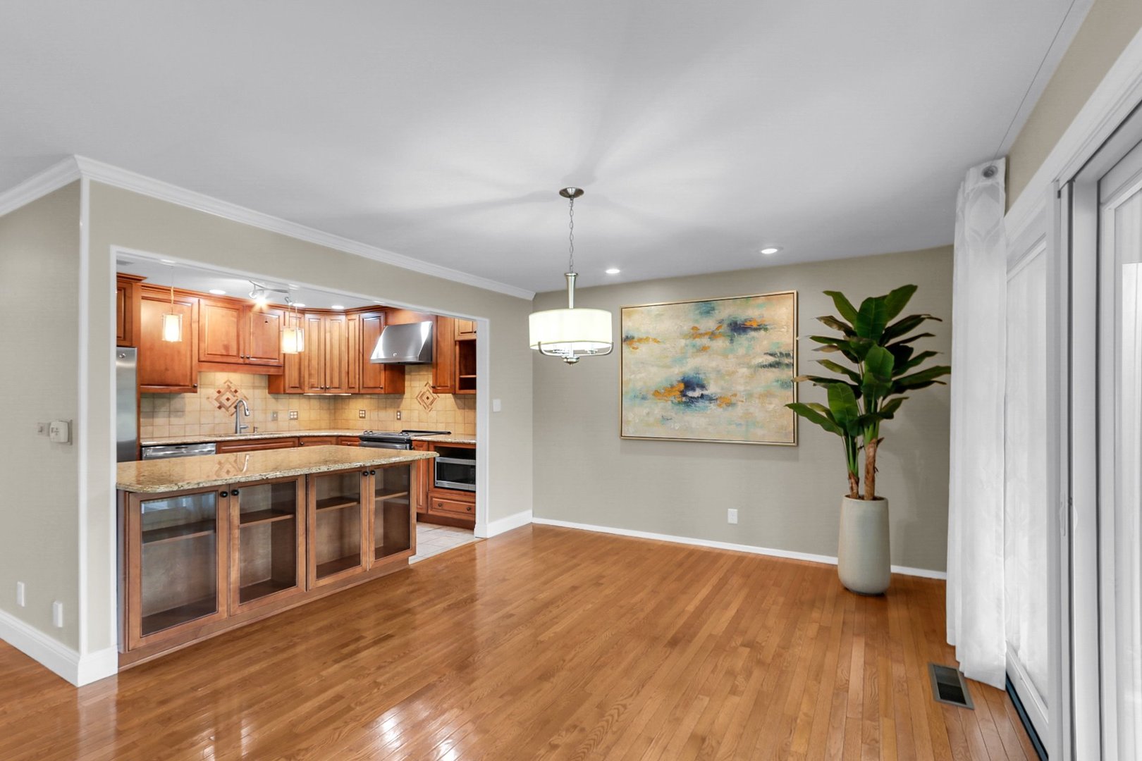 2218 Briar Hill Drive 2218 Property Photo 12