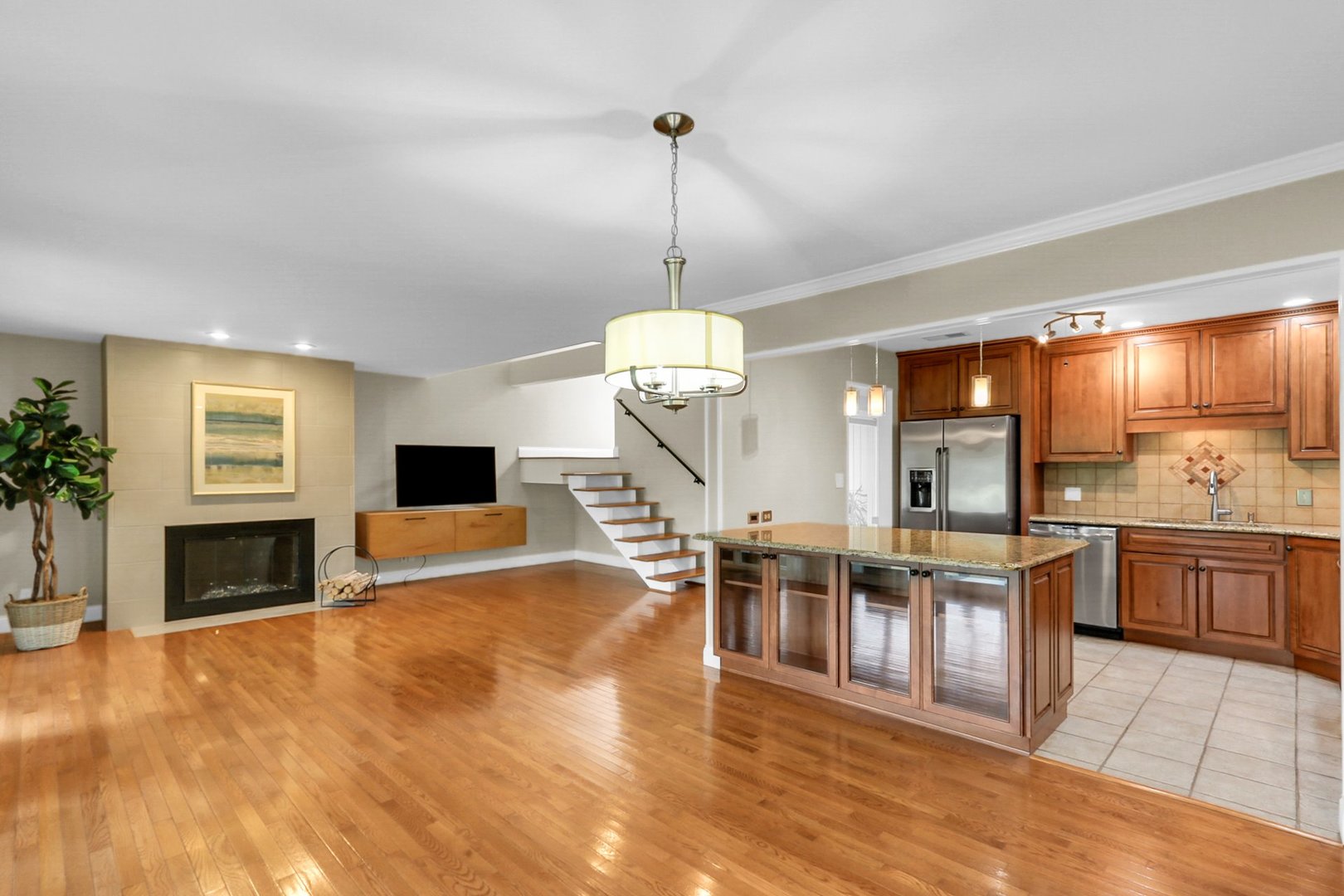 2218 Briar Hill Drive 2218 Property Photo 14