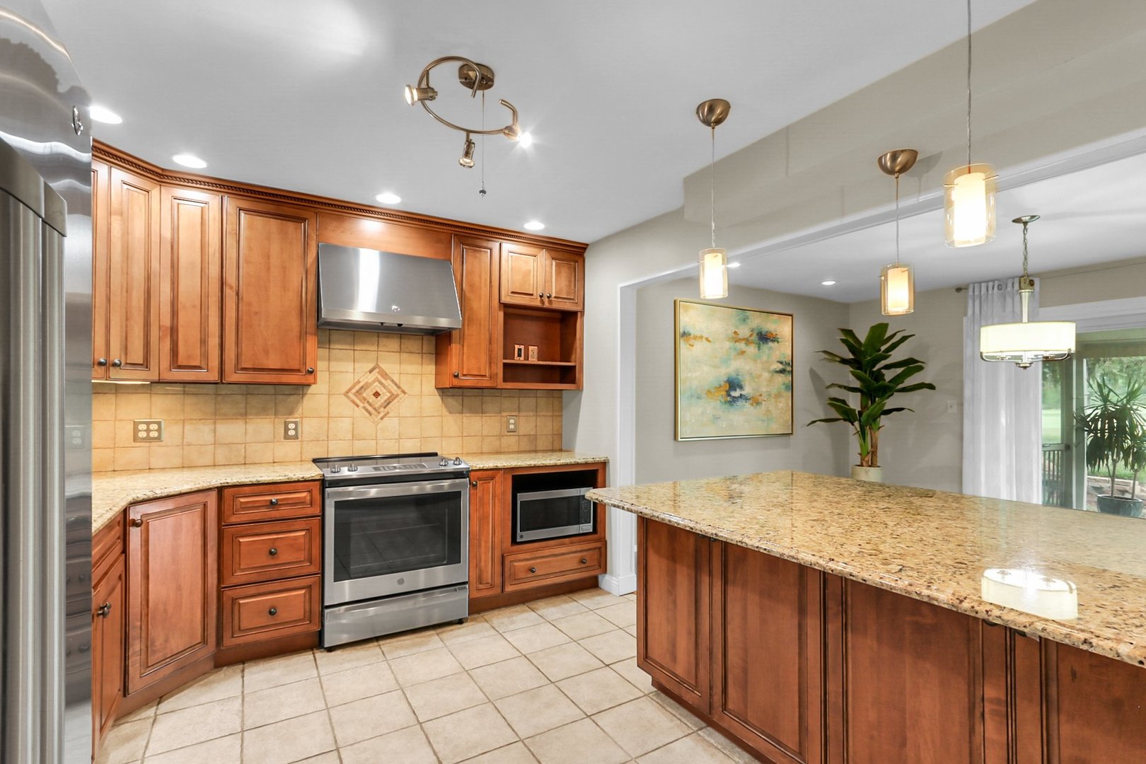 2218 Briar Hill Drive 2218 Property Photo 16