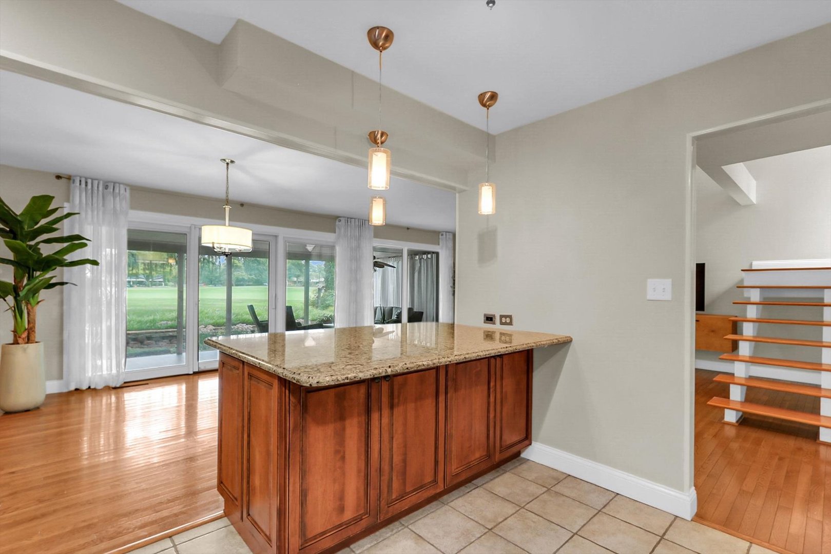 2218 Briar Hill Drive 2218 Property Photo 17