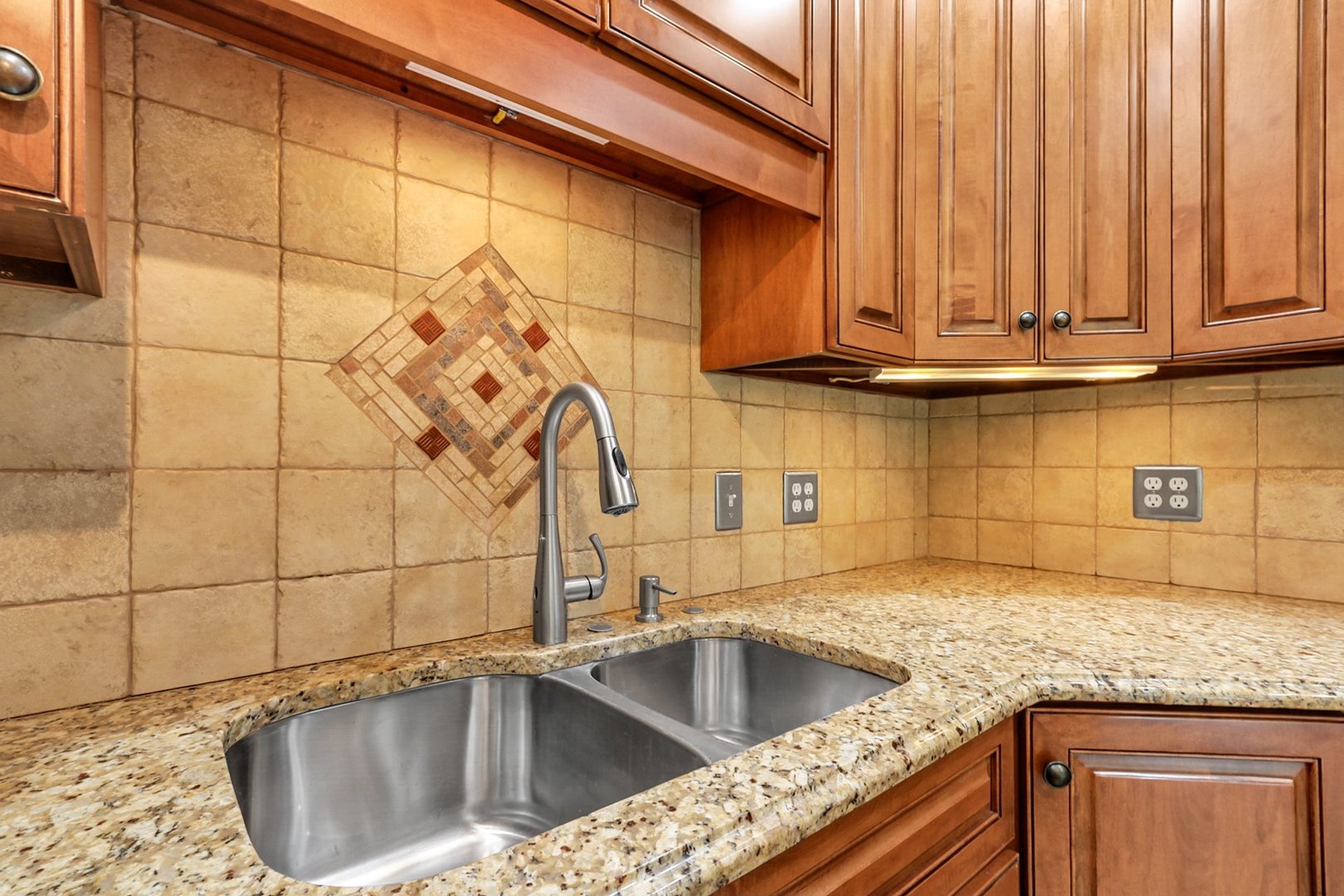 2218 Briar Hill Drive 2218 Property Photo 19