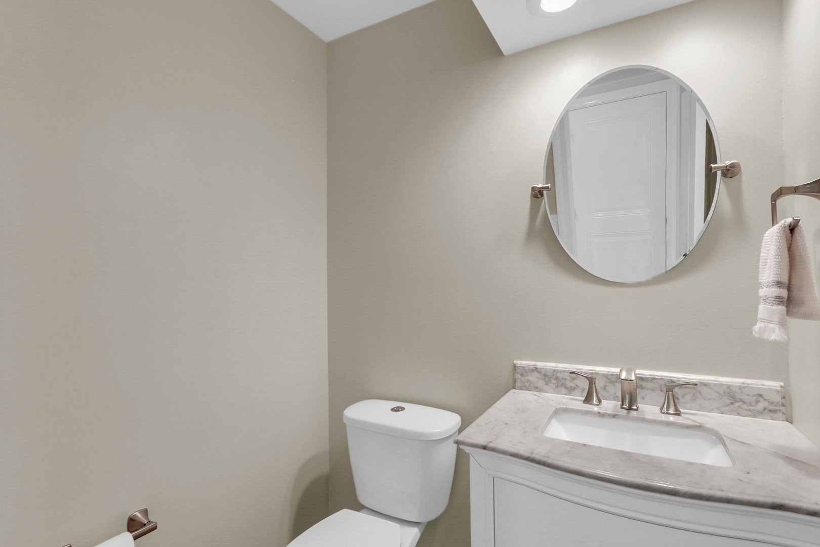 2218 Briar Hill Drive 2218 Property Photo 24
