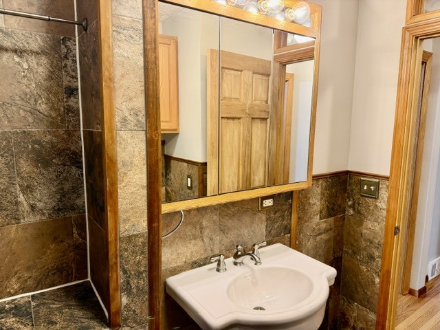 32 University Court Property Photo 13