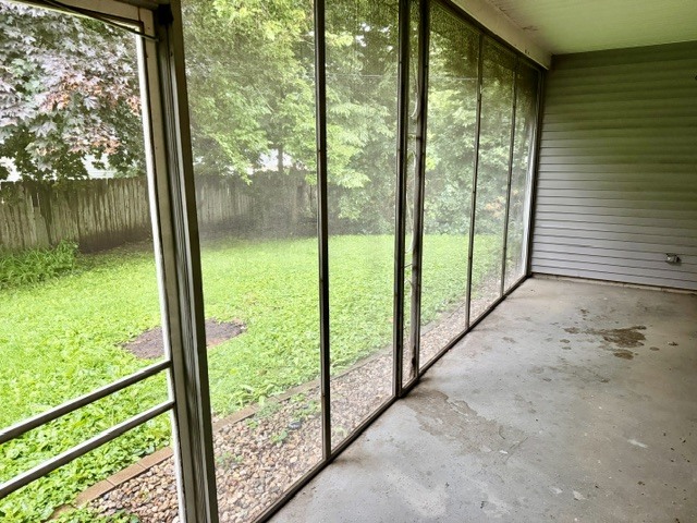 32 University Court Property Photo 18