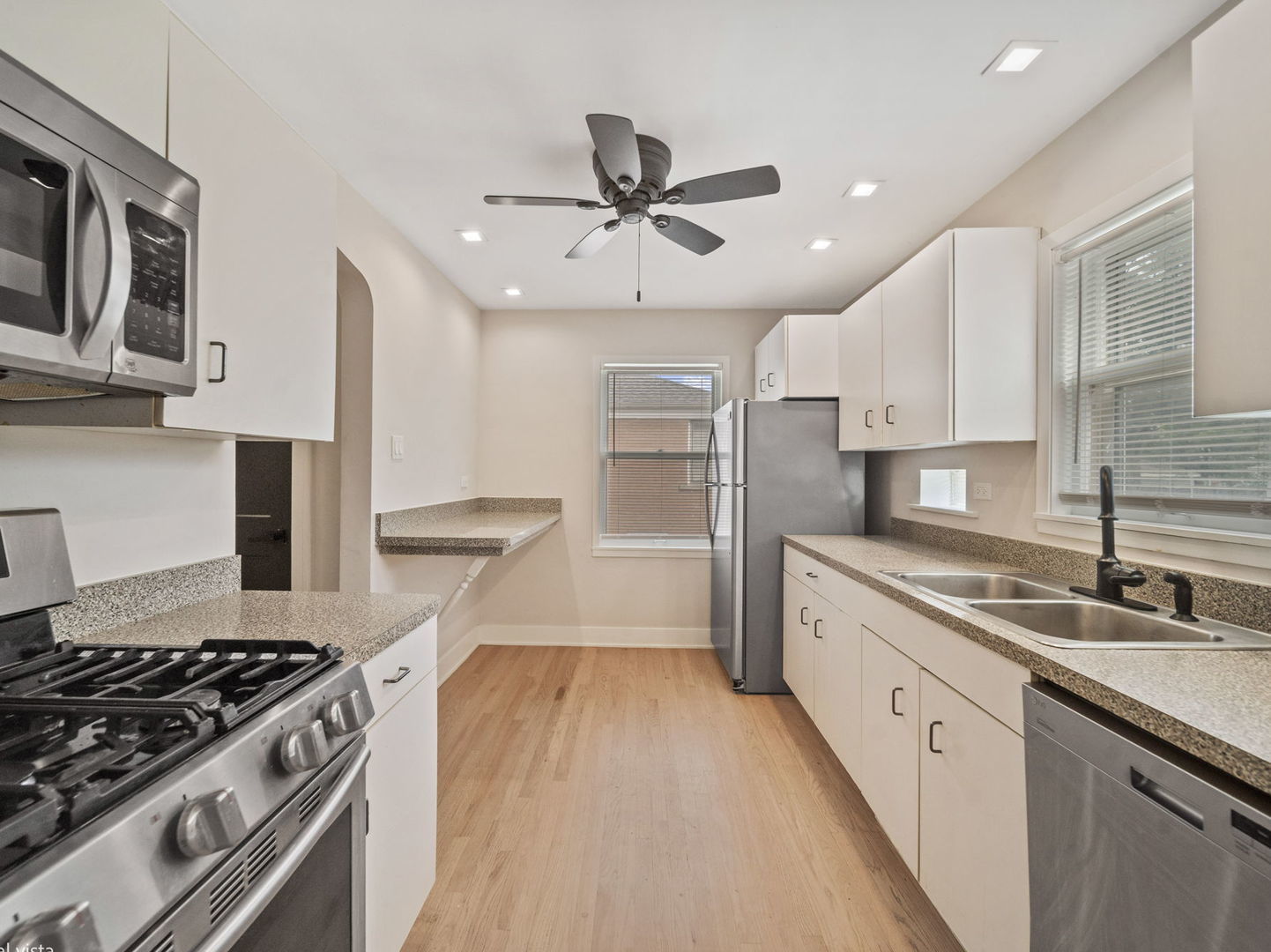 1847 Newcastle Avenue Property Photo 2