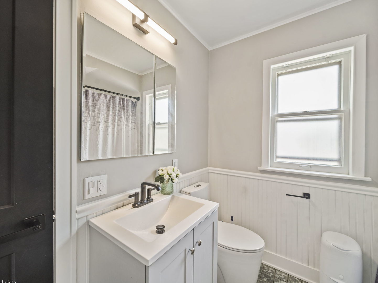 1847 Newcastle Avenue Property Photo 14