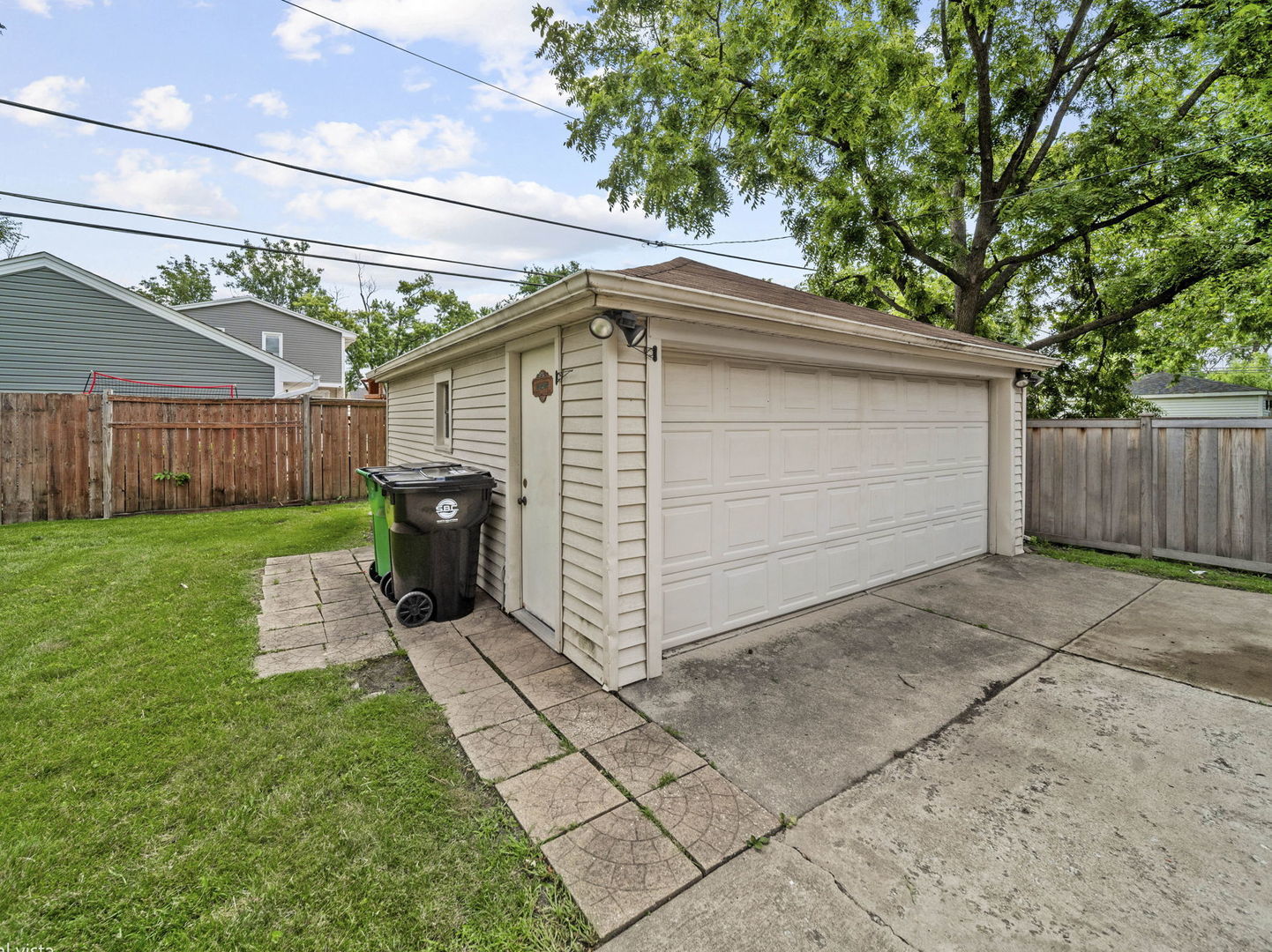1847 Newcastle Avenue Property Photo 15
