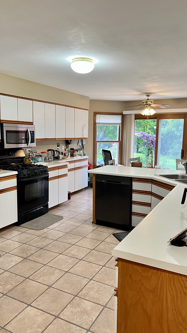 2460 Otter Creek Lane Property Photo 14