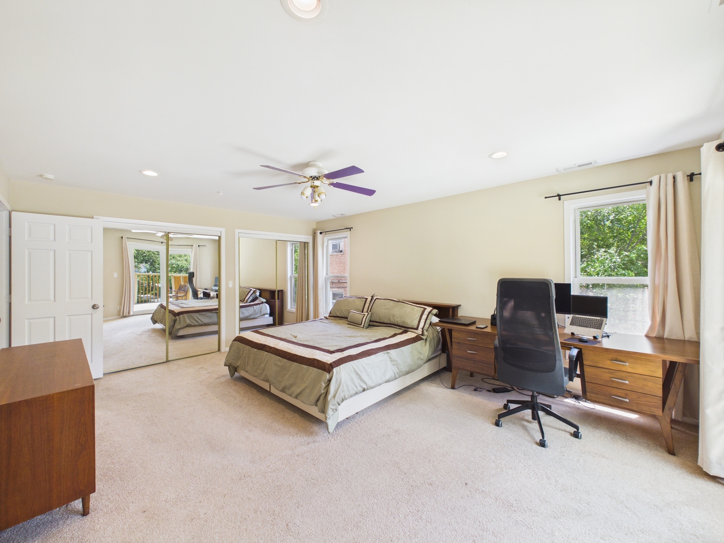 2420 N Thatcher Avenue Property Photo 37