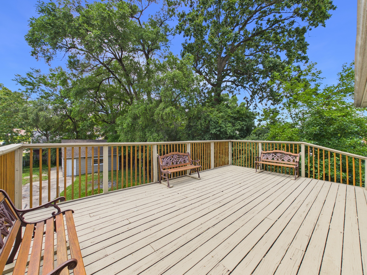 2420 N Thatcher Avenue Property Photo 42