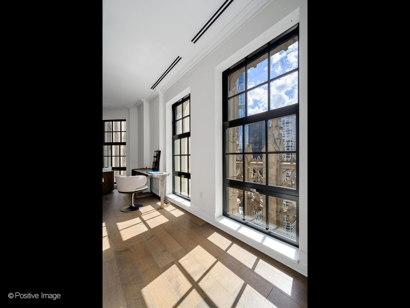 435 N Michigan Avenue 2601 Property Photo 24