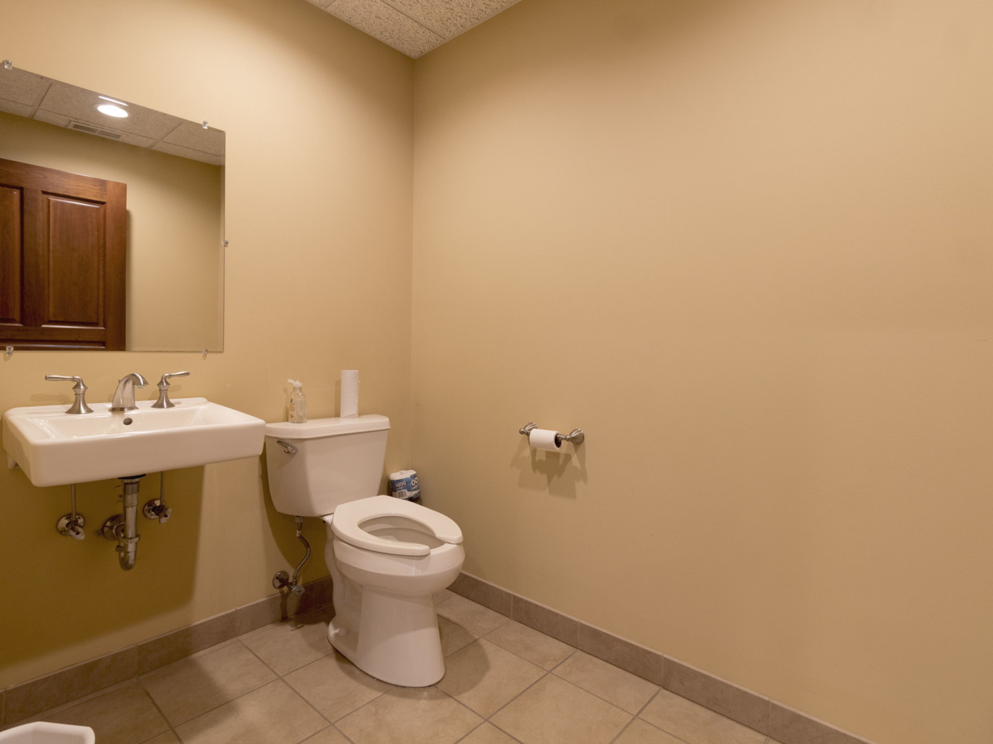 115 W Main Street Property Photo 6