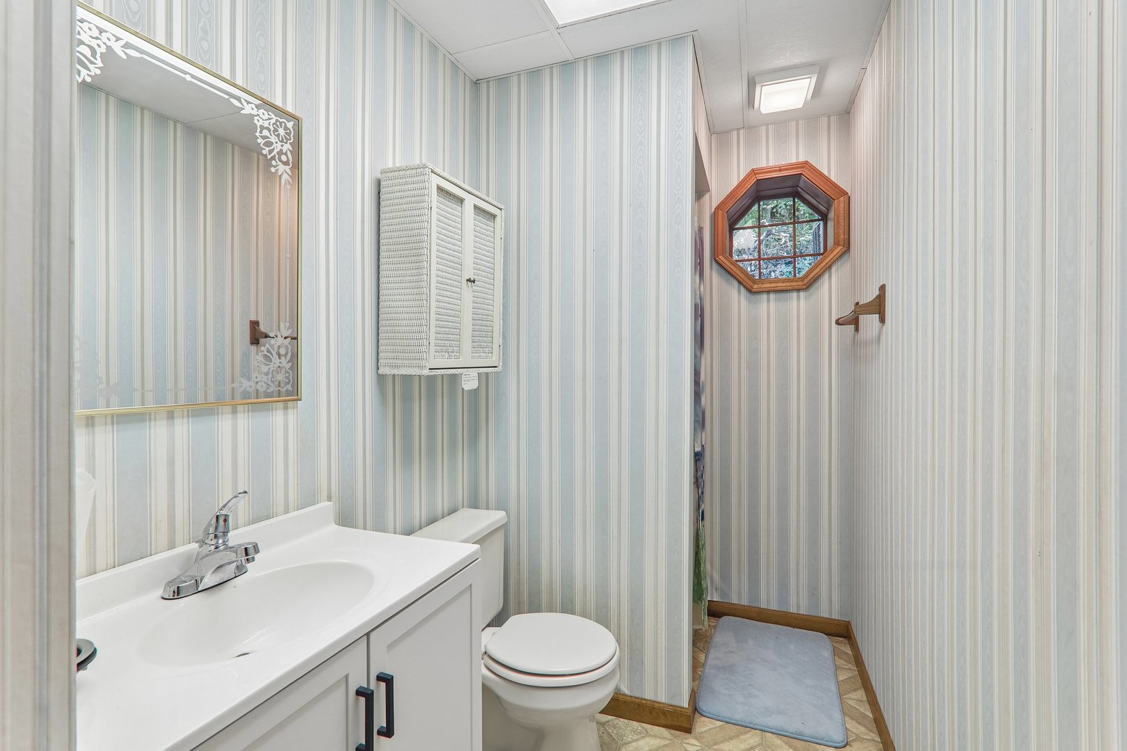 200 N Shore Drive Property Photo 21