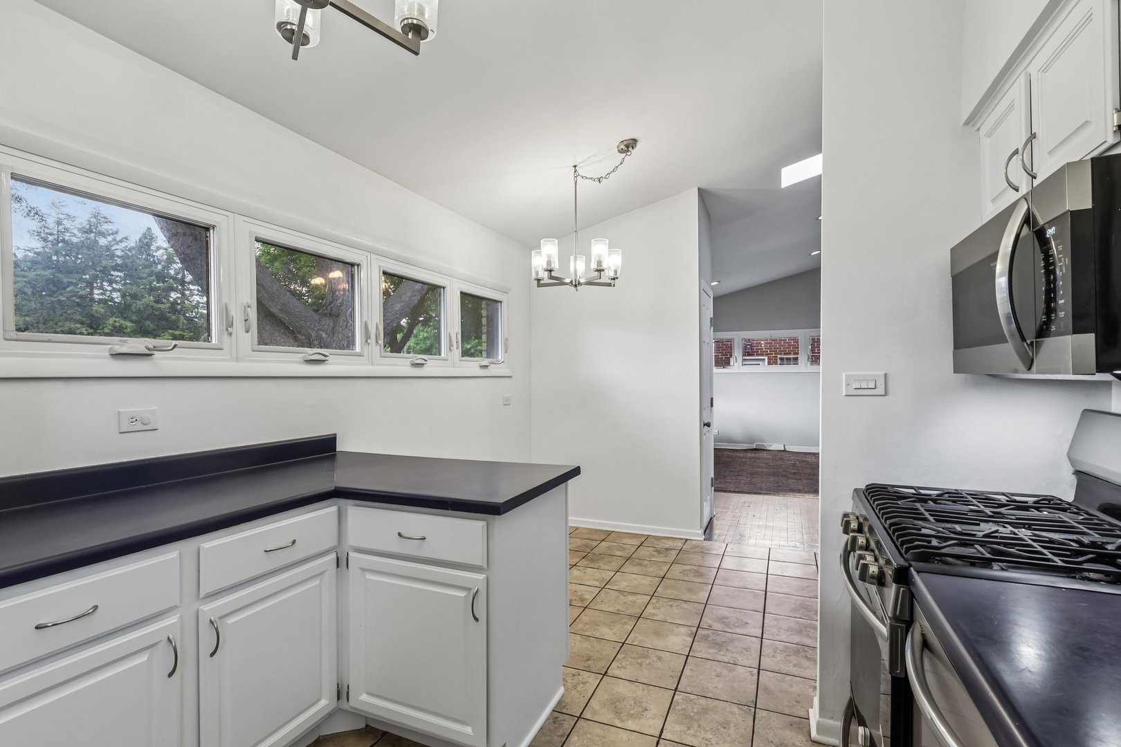 125 S Greeley Street Property Photo 8