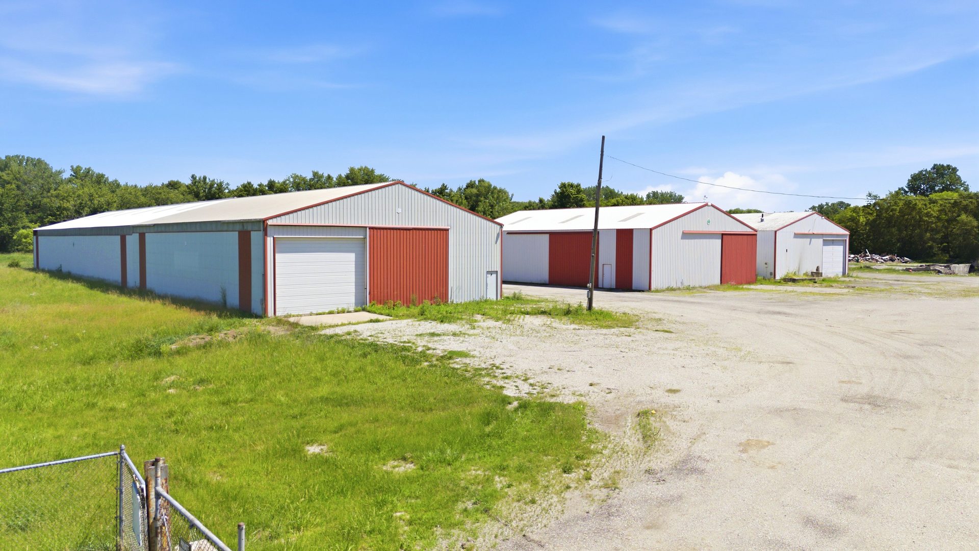 1202 Illinois Highway 84 Property Photo 3