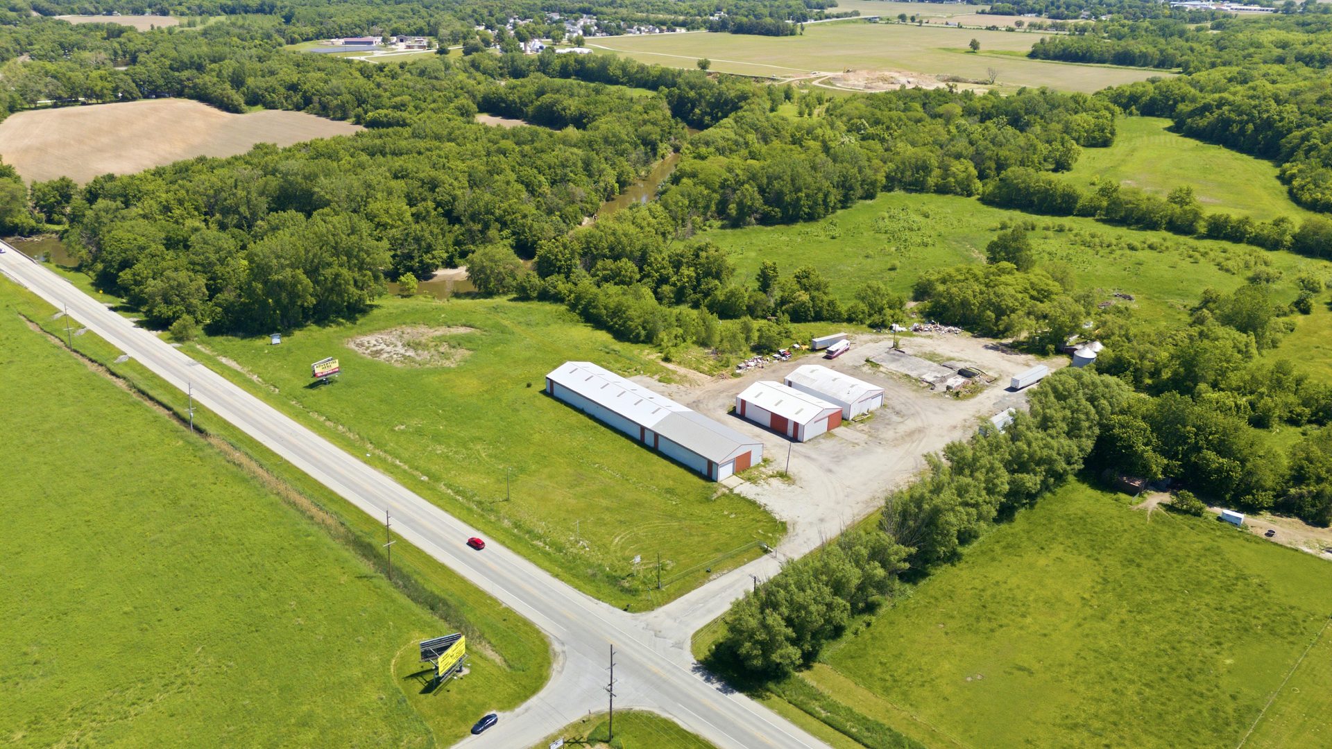 1202 Illinois Highway 84 Property Photo 7