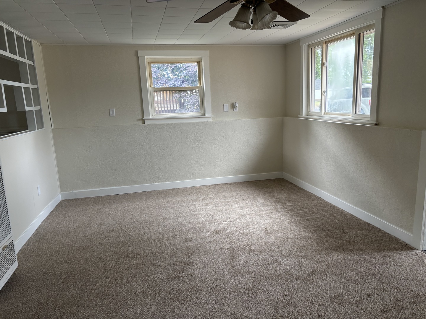 247 E Holmes Street Property Photo 6