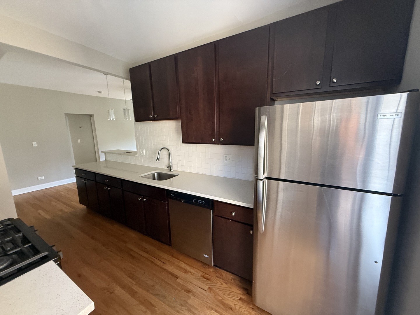 836 E 53rd Street 2s Property Photo 5