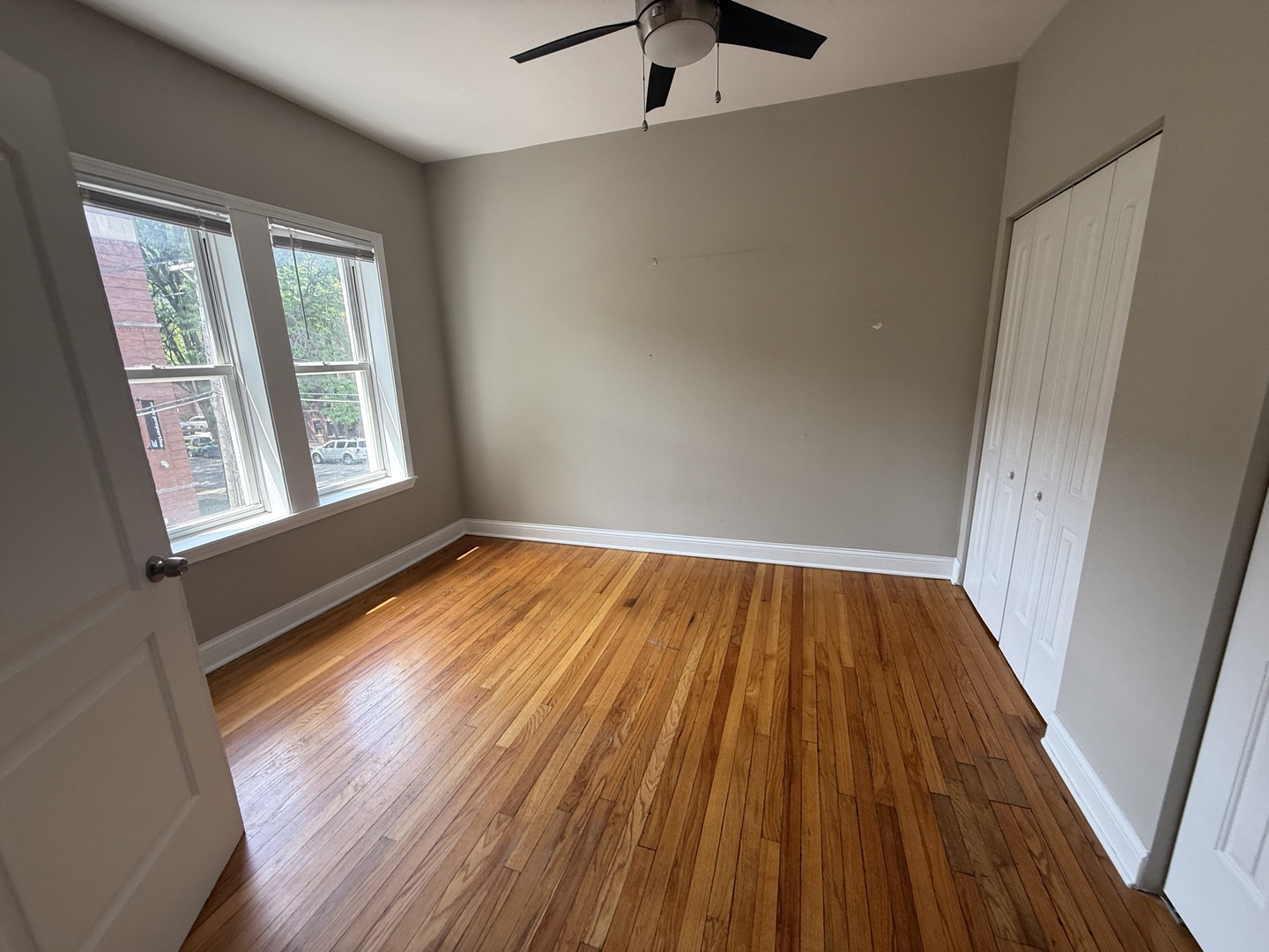 836 E 53rd Street 2s Property Photo 8
