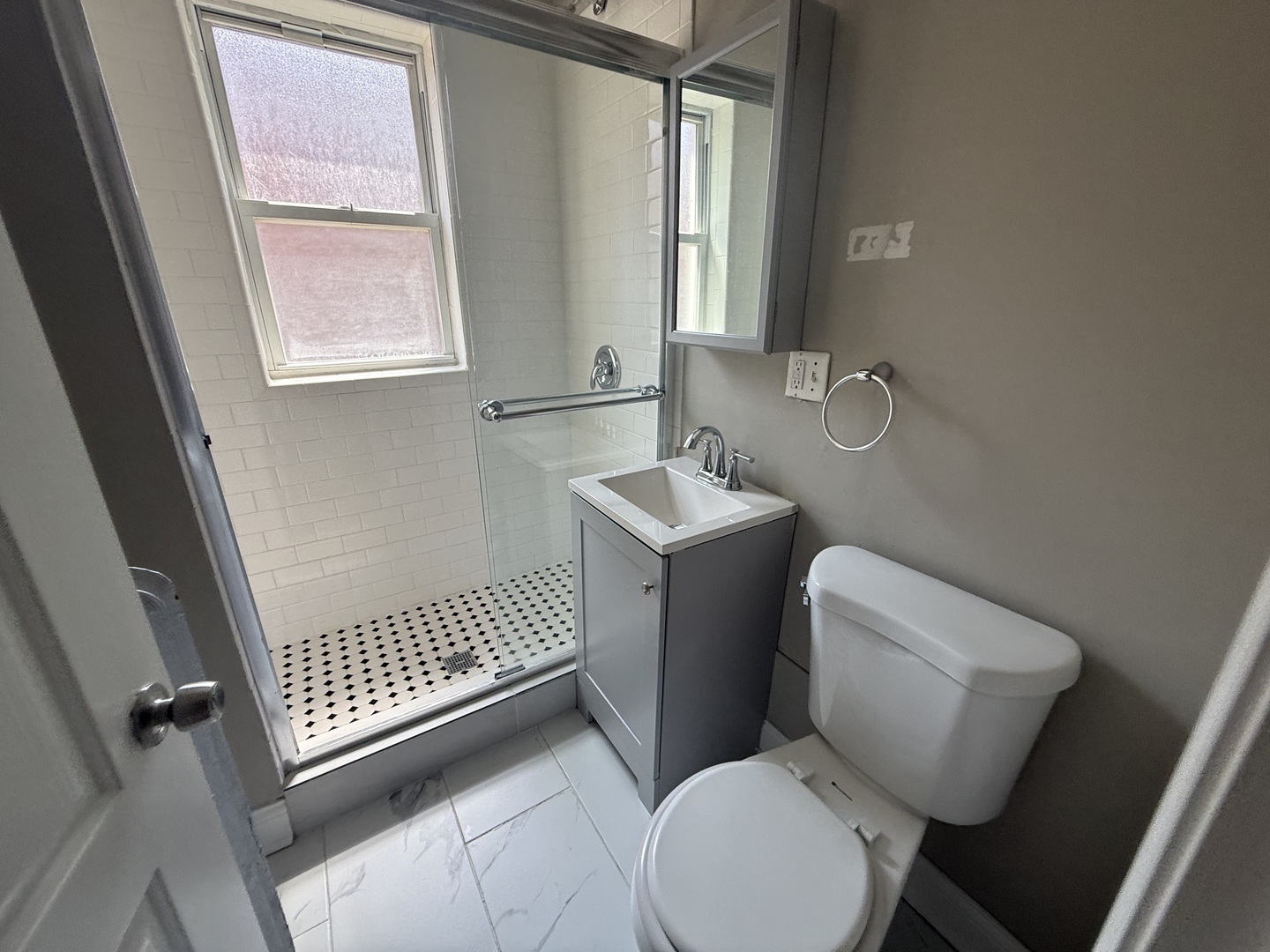 836 E 53rd Street 2s Property Photo 14