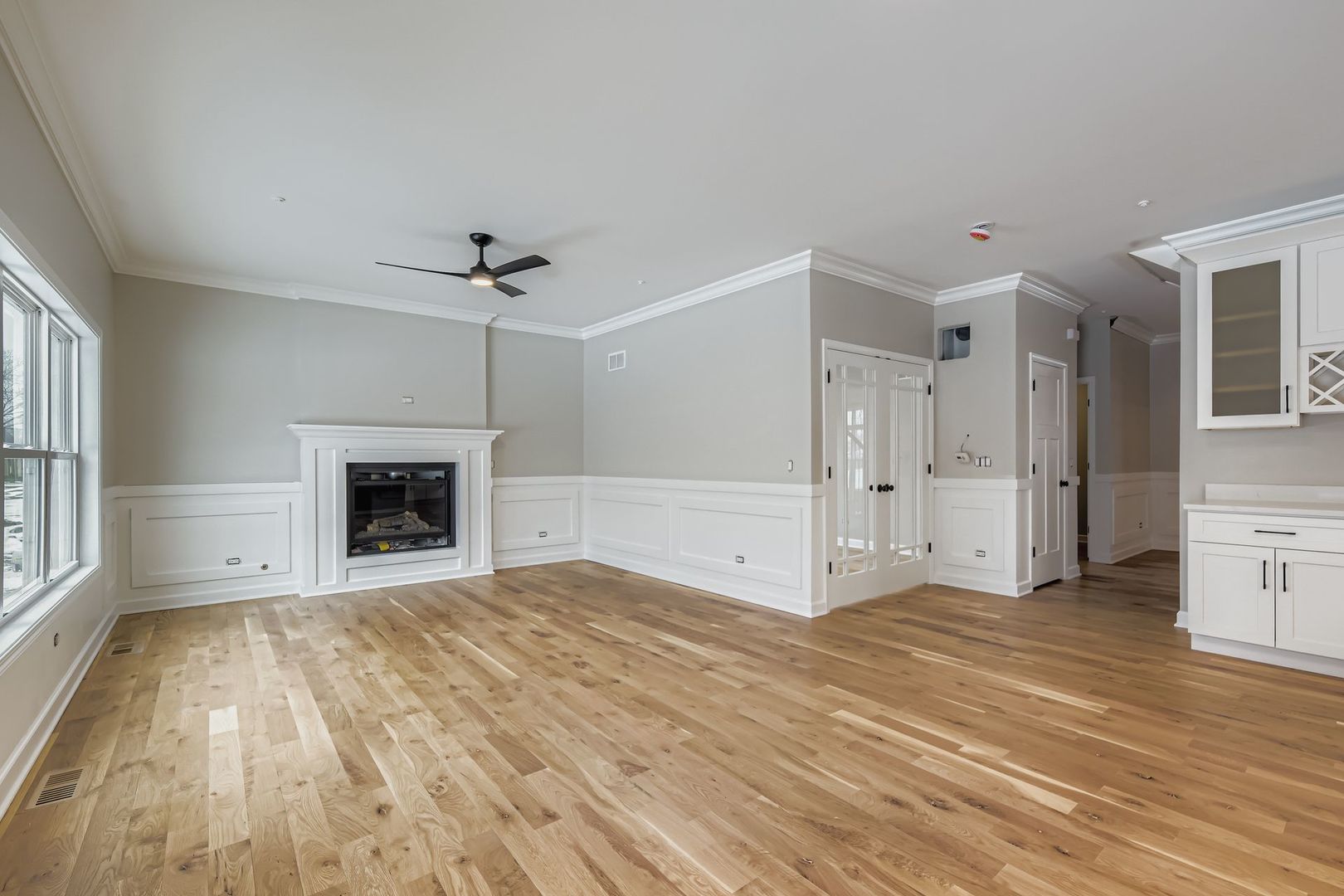 5244 169th Place Property Photo 5