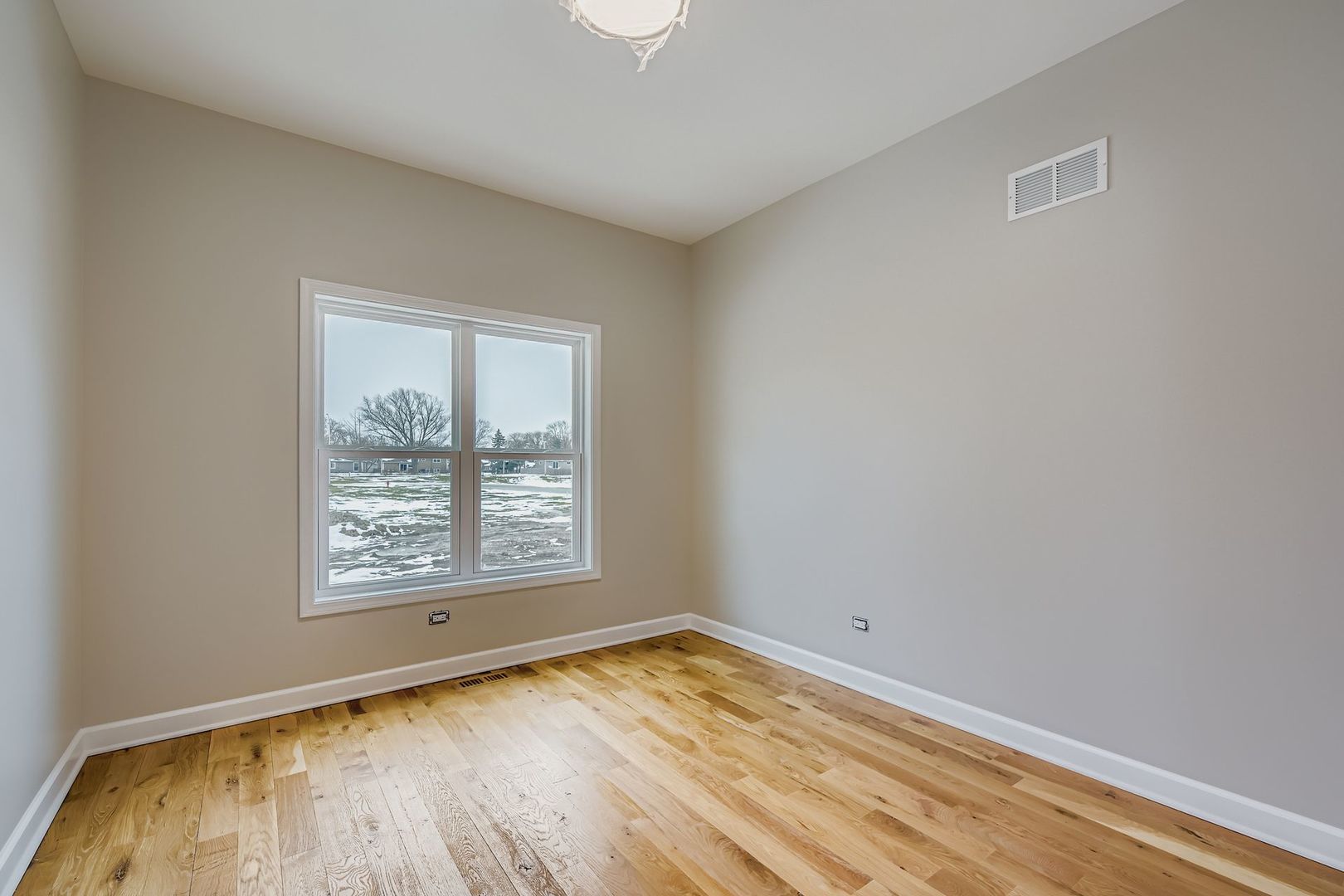5244 169th Place Property Photo 17