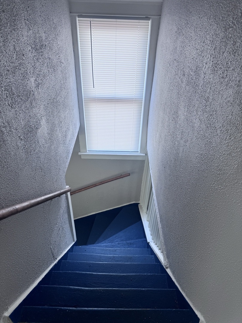 126 E 120th Place Property Photo 10